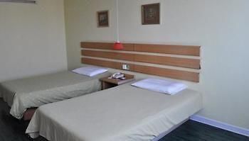 Home Inn Humen Taisha Road - Dongguan Екстер'єр фото